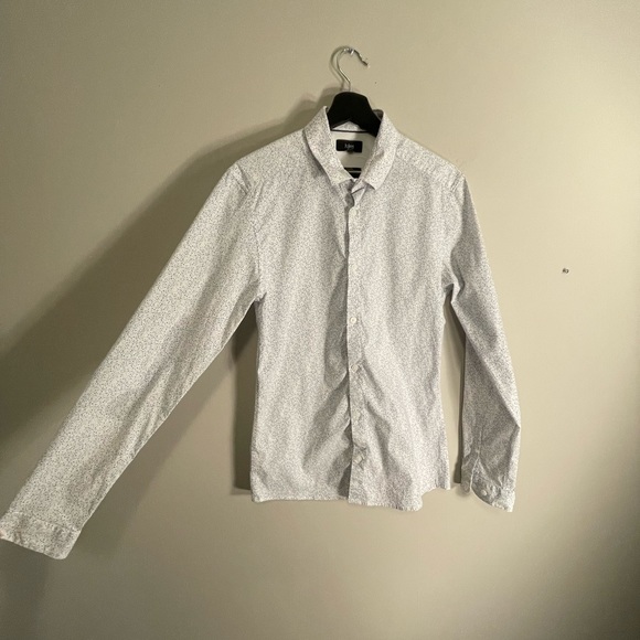 White shirt with blue and red stains - Picture 3 of 3